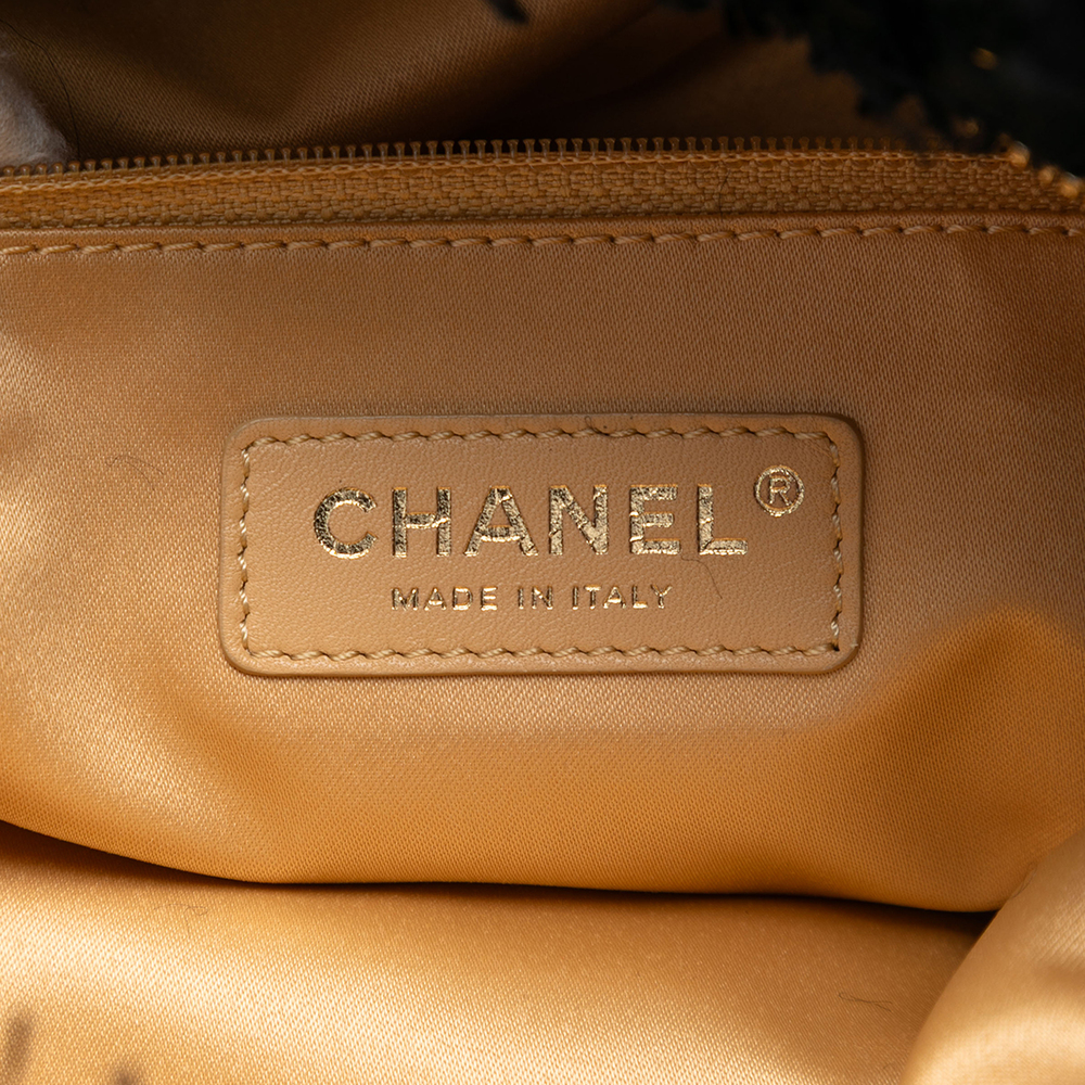 Pre-Loved Chanel Paris Cosmopolite Tweed Fringe Clutch - Picture 5 of 7